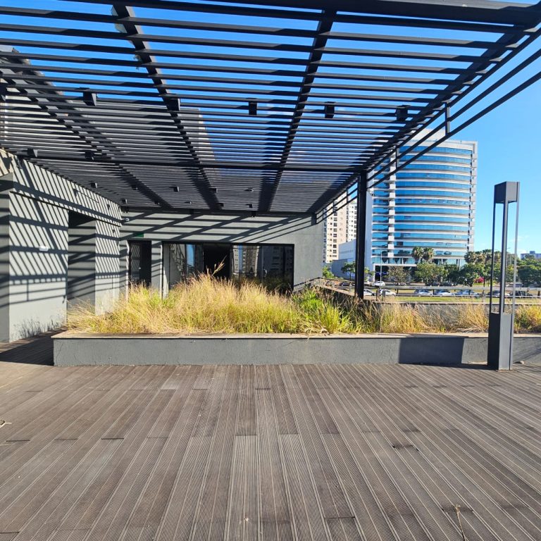 WhatsApp Image 2025-08-21 at 15.45.13 (1)